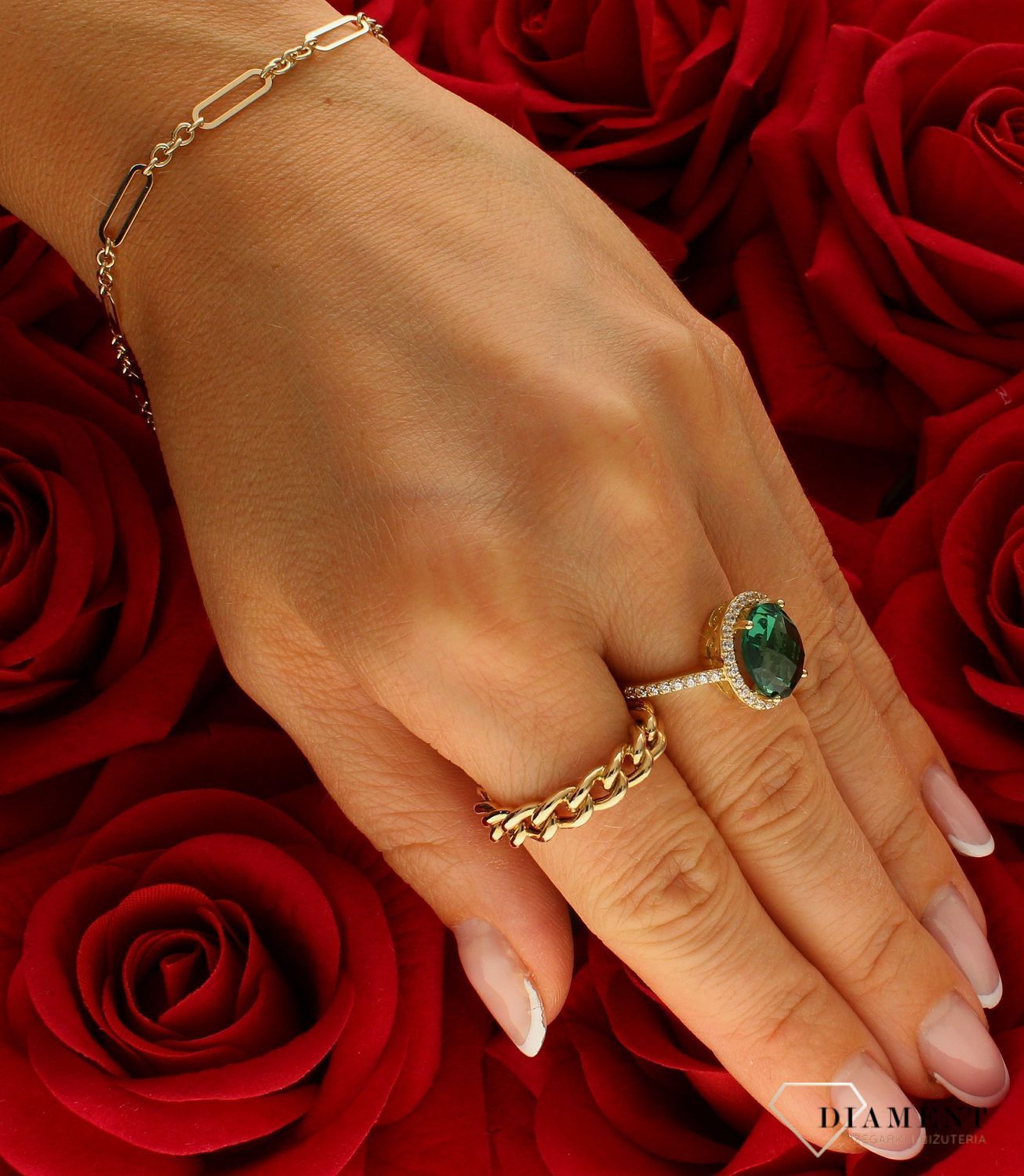 Złota bransoletka damska 375 celebrytka spinacze BR 7271 375. Złota bransoletka damska. Złota bransoletka próby 375. Bransoletka złota damska delikatna celebrytka. Bransoletka złota celebrytka idealna na prezent dla kob.jpg